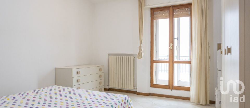 Costruzione di 502 m² in Osimo (60027)