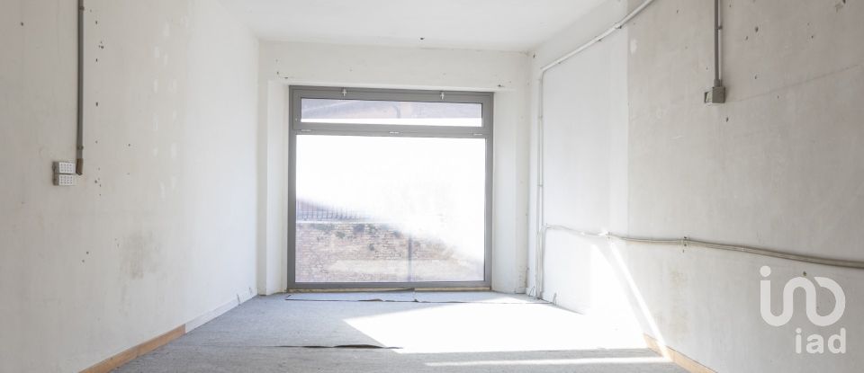 Costruzione di 502 m² in Osimo (60027)