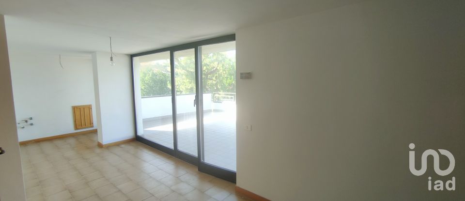 Casa indipendente / Villa 13 locali di 250 m² in Offida (63073)
