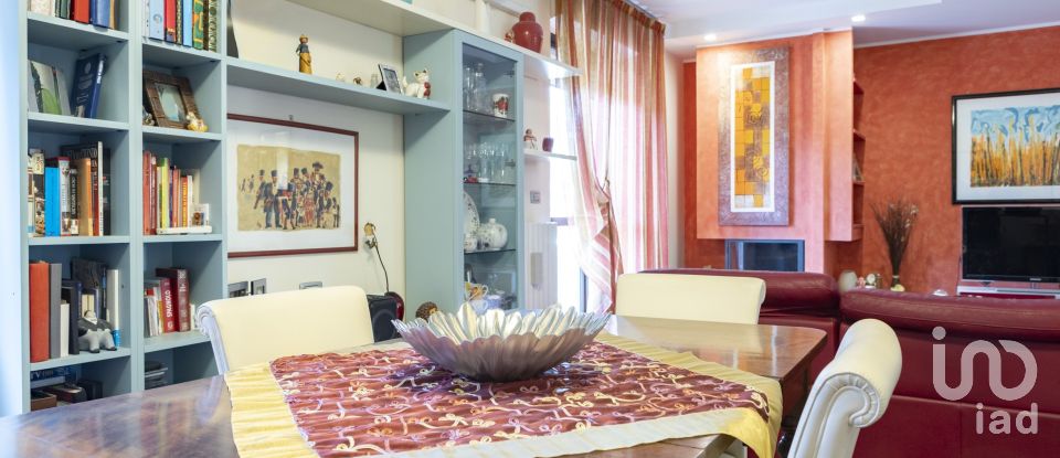 Four-room apartment of 124 m² in Macerata (62100)