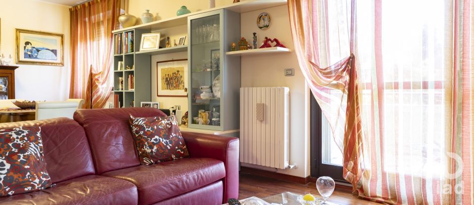 Four-room apartment of 124 m² in Macerata (62100)