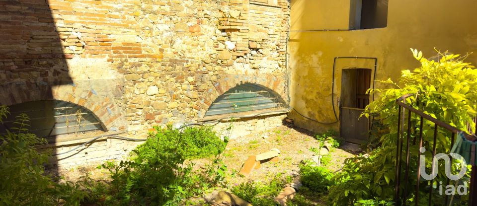 Trilocale di 109 m² a Bevagna (06031)