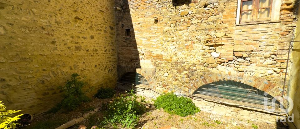 Trilocale di 109 m² a Bevagna (06031)