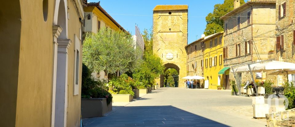 Trilocale di 109 m² a Bevagna (06031)