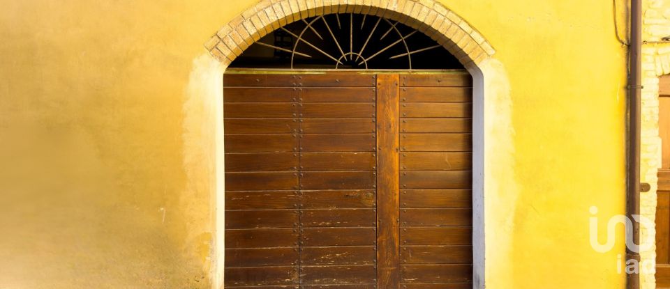 Trilocale di 109 m² a Bevagna (06031)