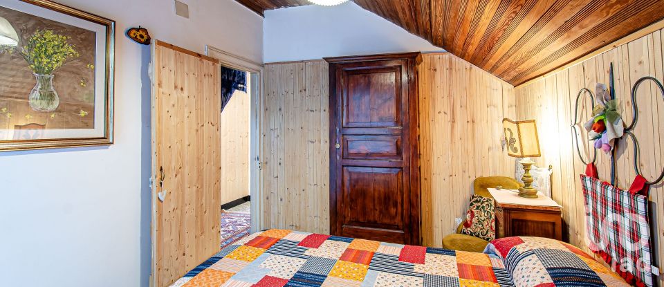 Casa indipendente 16 locali di 250 m² in Torriglia (16029)