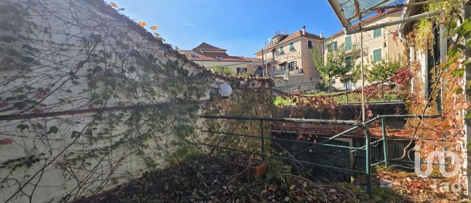 Casa indipendente / Villa 8 locali di 178 m² in Quiliano (17047)