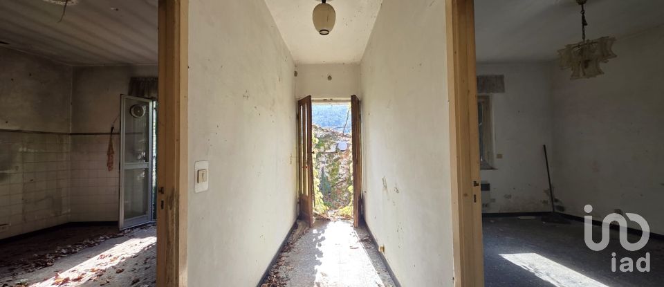 Casa indipendente / Villa 8 locali di 178 m² in Quiliano (17047)