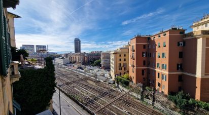 Three-room apartment of 100 m² in Genova (16131)