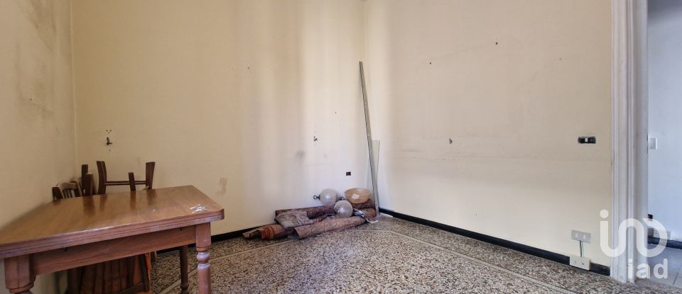 Three-room apartment of 100 m² in Genova (16131)