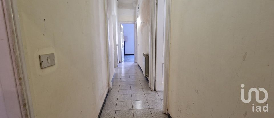Three-room apartment of 100 m² in Genova (16131)