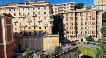 Trilocale di 100 m² a Genova (16131)