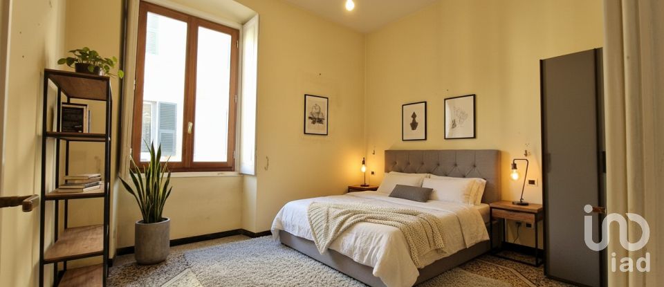 Three-room apartment of 100 m² in Genova (16131)