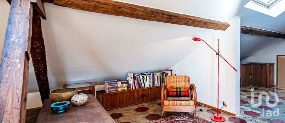 Bilocale di 70 m² a Genova (16126)