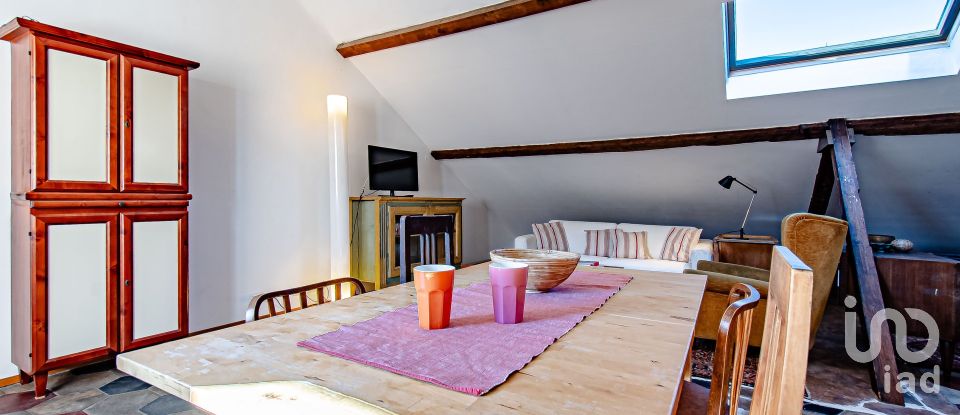 Bilocale di 70 m² a Genova (16126)