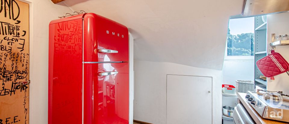 Bilocale di 70 m² a Genova (16126)