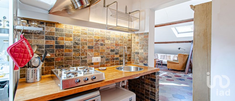 Bilocale di 70 m² a Genova (16126)