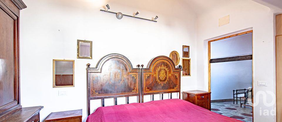 Bilocale di 70 m² a Genova (16126)