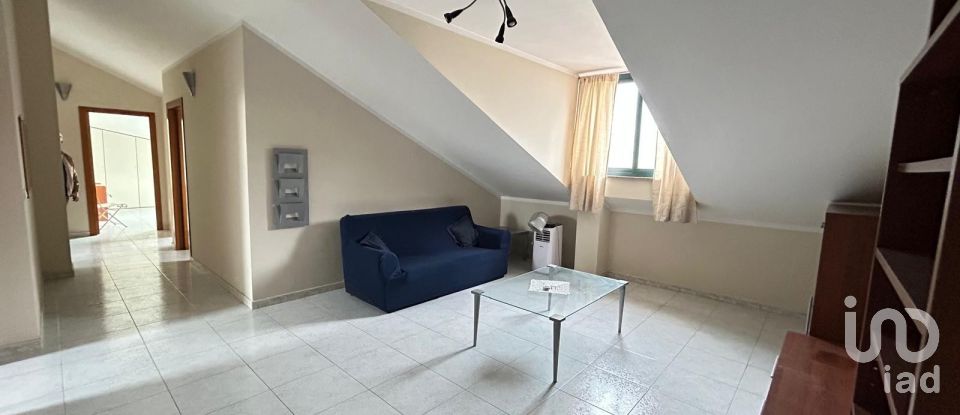 Loft 4 rooms of 105 m² in San Nicola la Strada (81020)