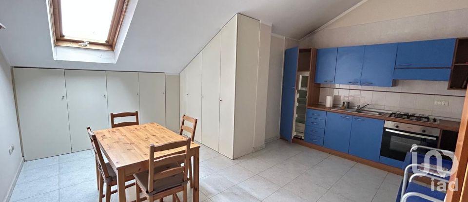 Loft 4 rooms of 105 m² in San Nicola la Strada (81020)