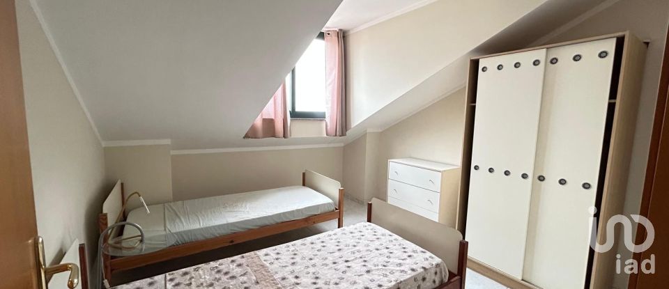 Loft 4 rooms of 105 m² in San Nicola la Strada (81020)