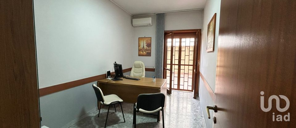 Appartamento 5 locali di 140 m² a Caserta (81022)