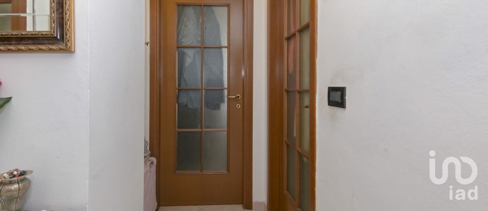 Three-room apartment of 75 m² in Torino (10155)