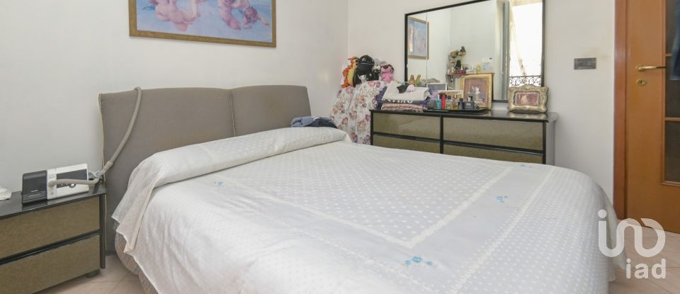 Three-room apartment of 75 m² in Torino (10155)