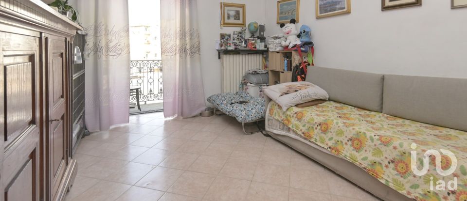 Three-room apartment of 75 m² in Torino (10155)