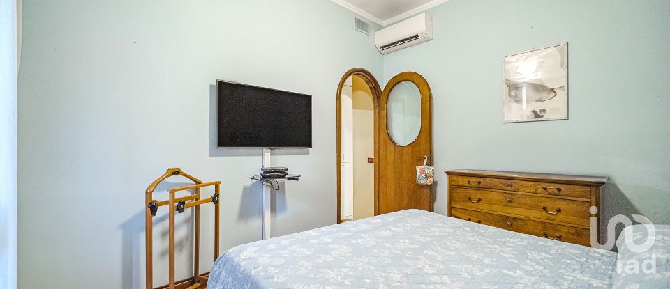 Apartment 5 rooms of 170 m² in Milano (20125)