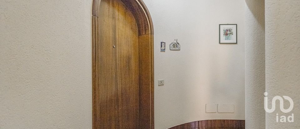 Apartment 5 rooms of 170 m² in Milano (20125)