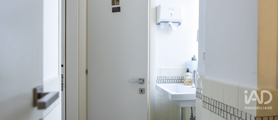 Bar di 57 m² in Ancona (60121)