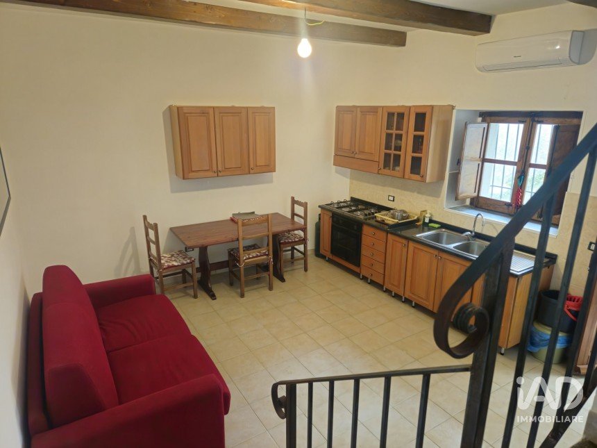 Casa indipendente 3 locali di 60 m² in Falerna (88042)