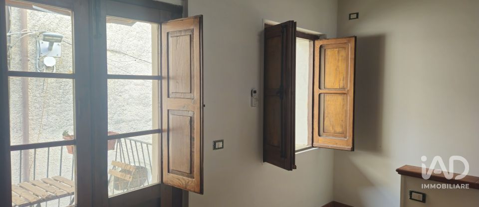 Casa indipendente 3 locali di 60 m² in Falerna (88042)