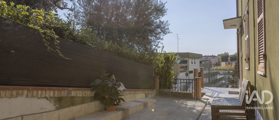 Four-room apartment of 132 m² in Osimo (60027)