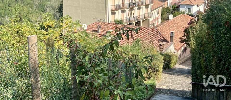 Quadrilocale di 79 m² a Vinchio (14040)