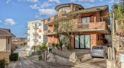 Quadrilocale di 215 m² a Sant'Elpidio a Mare (63811)