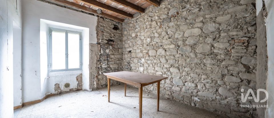 Farm 10 rooms of 323 m² in Marradi (50034)