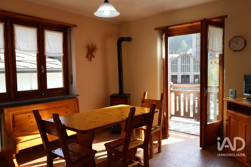 Trilocale di 51 m² a Prali (10060)