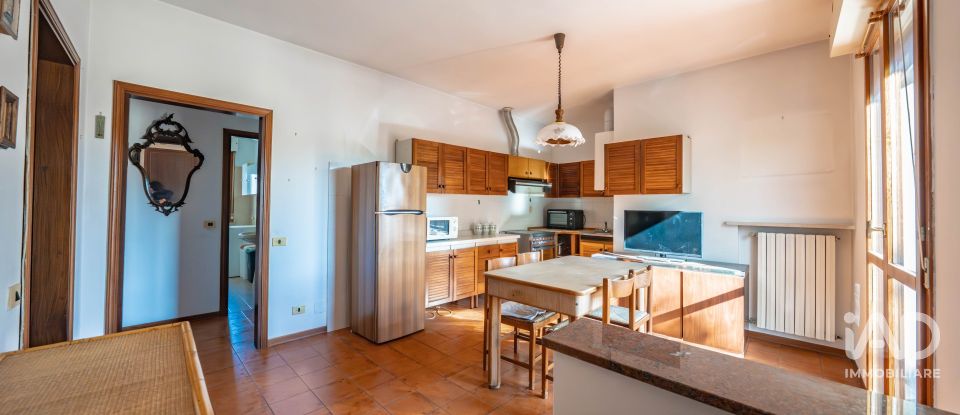 Trilocale di 105 m² a Migliarino (44027)