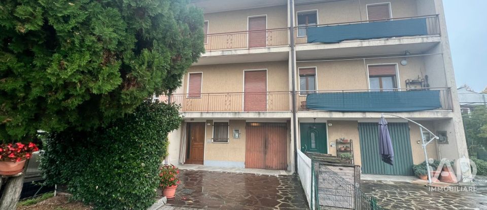 Traditional house 4 rooms of 200 m² in Finale Emilia (41035)