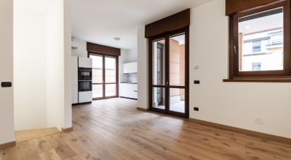 Appartamento 5 locali di 150 m² a Milano (20126)