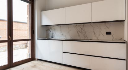 Appartamento 5 locali di 150 m² a Milano (20126)