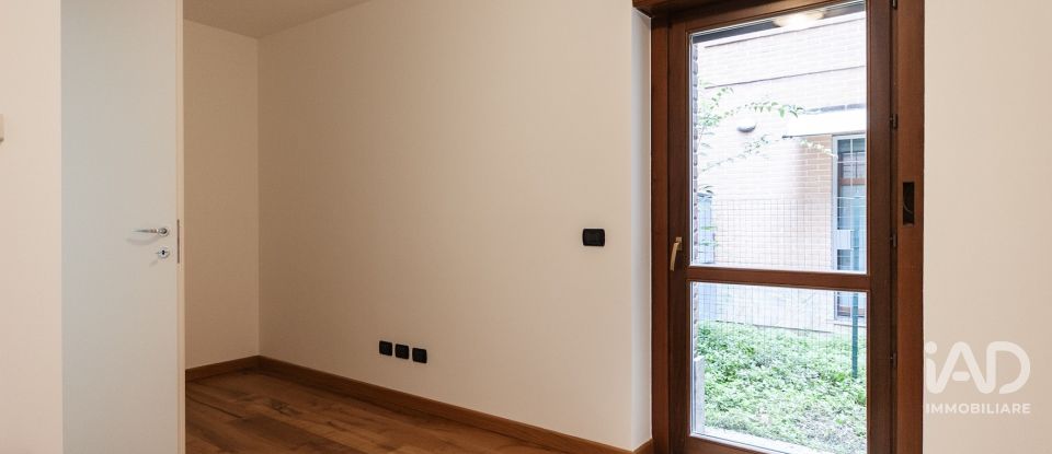 Appartamento 5 locali di 150 m² a Milano (20126)