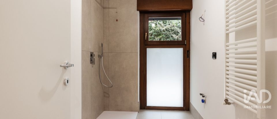 Appartamento 5 locali di 150 m² a Milano (20126)