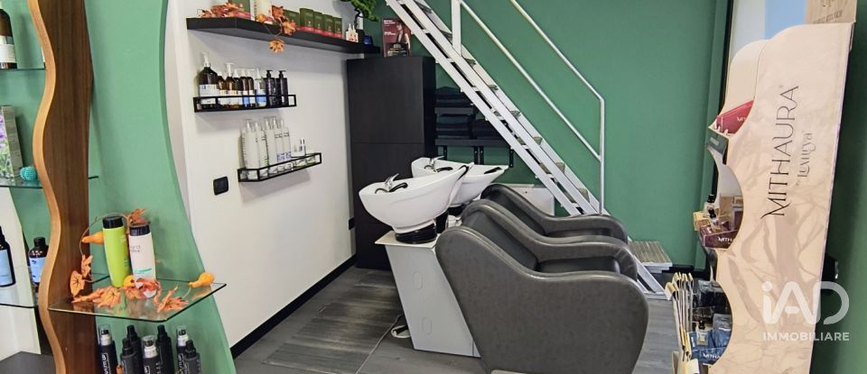 Negozio / locale commerciale di 48 m² in Tribiano (20067)