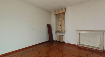 Appartamento 9 locali di 351 m² a San Martino dall'Argine (46010)