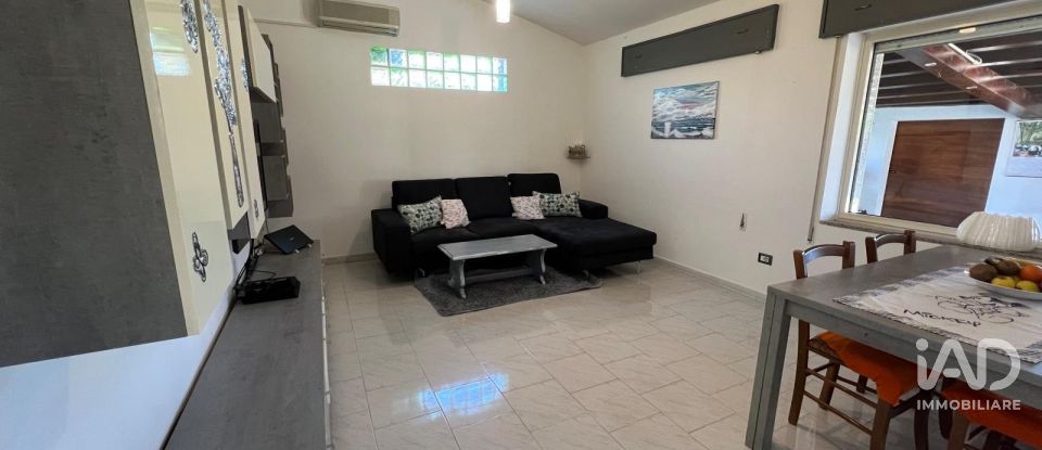 House 7 rooms of 121 m² in Lotzorai (08040)