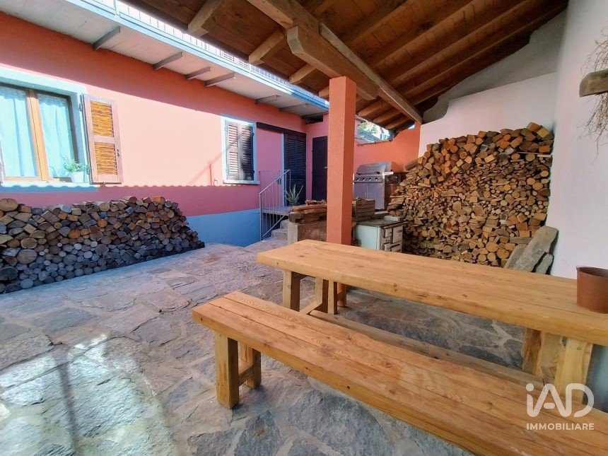 Abitazione 7 locali di 154 m² in Miazzina (28817)