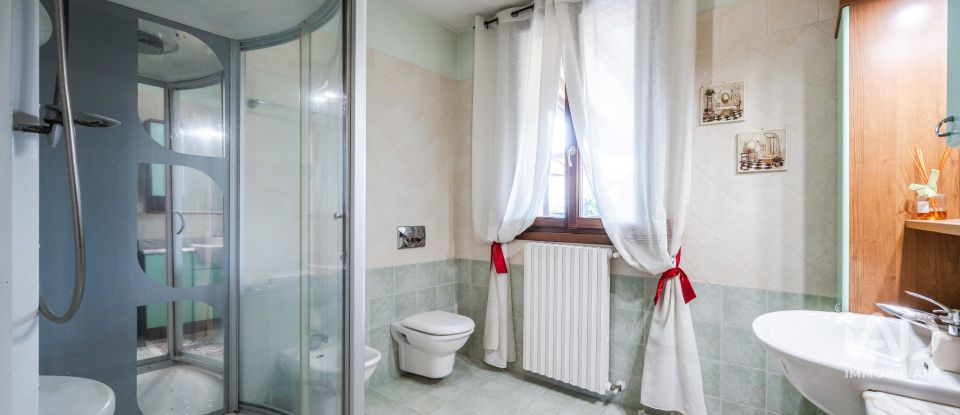 Traditional house 4 rooms of 133 m² in Cavezzo (41032)